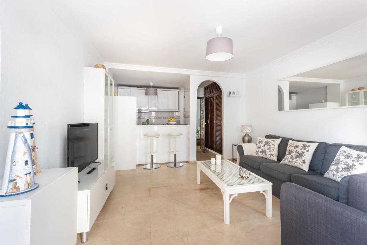 Apartamento Las Cancelas I Marbella Bagian luar foto